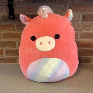 Souishmallows Pink squeeze and cuddle me unicorn in great condition.